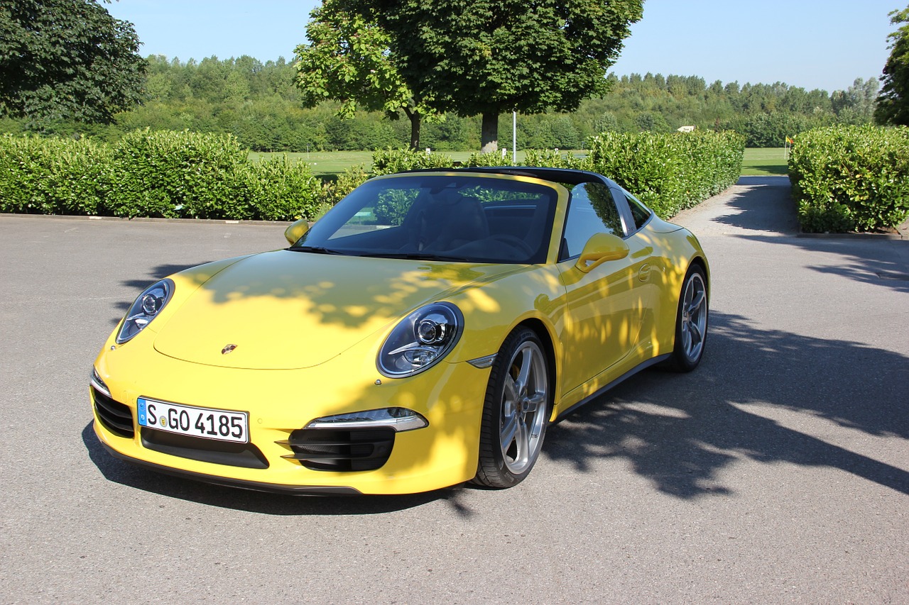 porsche 911 targa 4 sports car front free photo