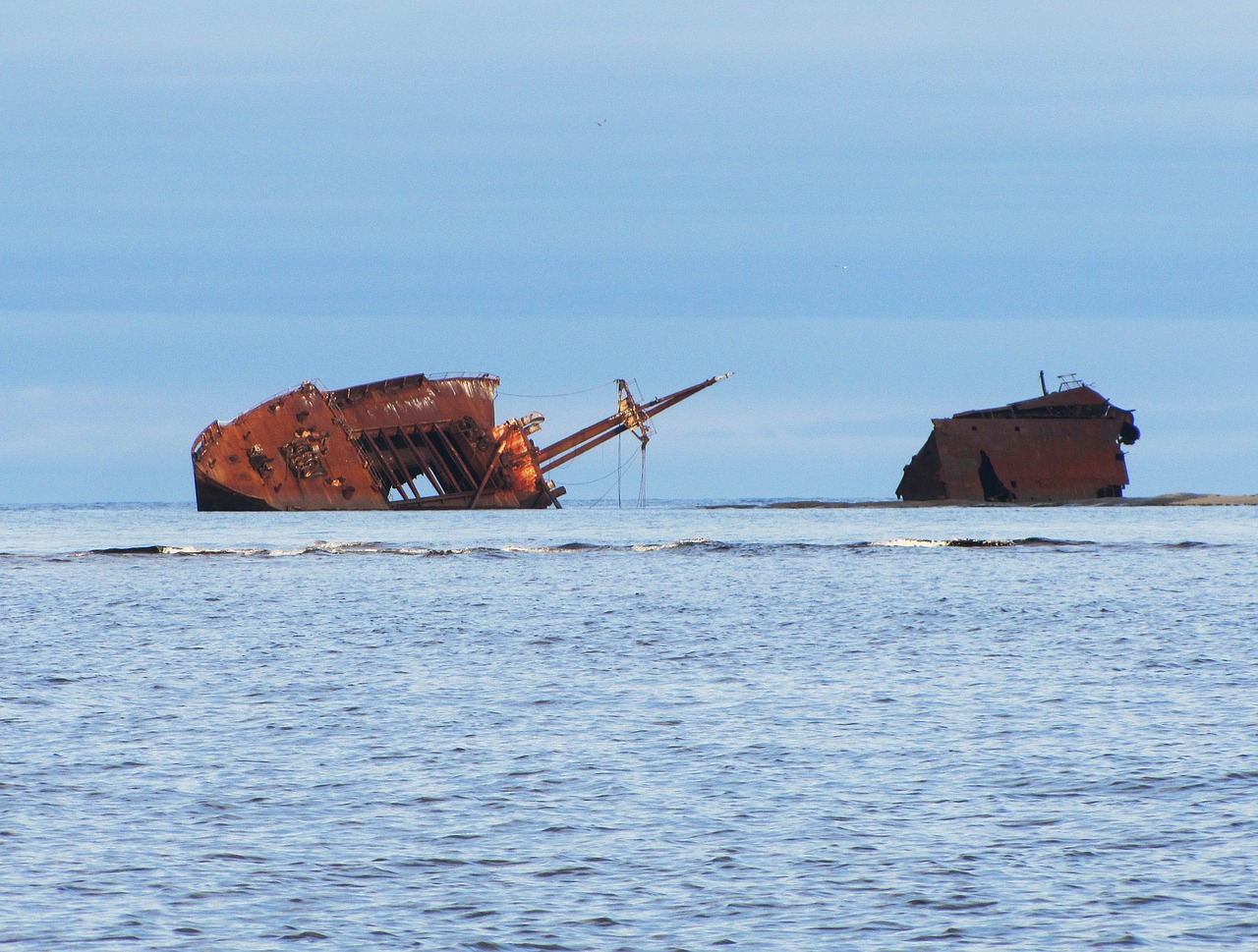 port cartier shipwreck free photo