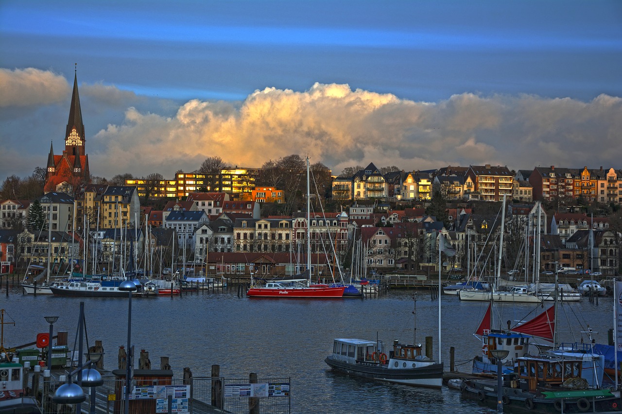 port city clouds free photo