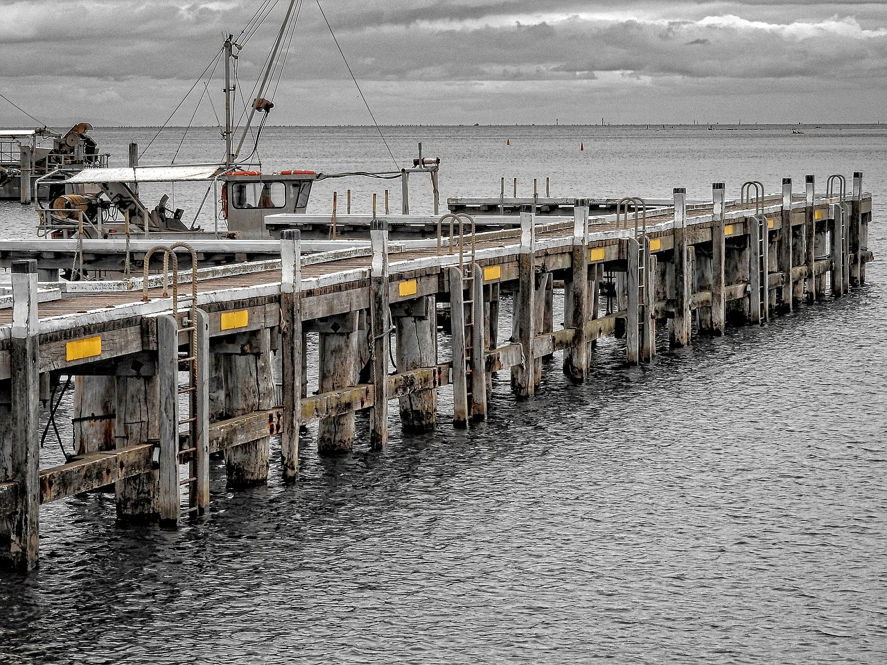 port pier sea free photo