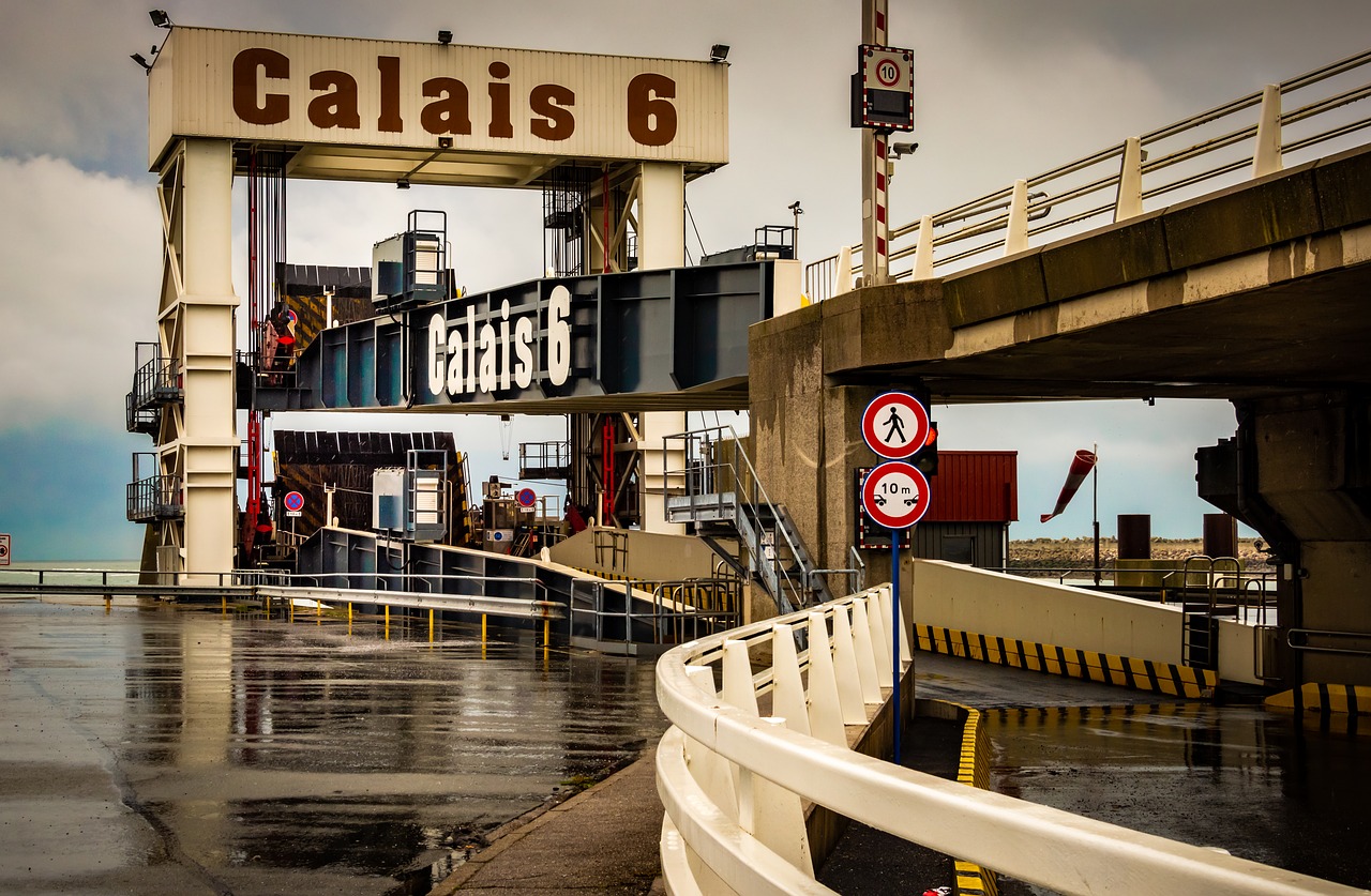 port  calais  horizontal free photo