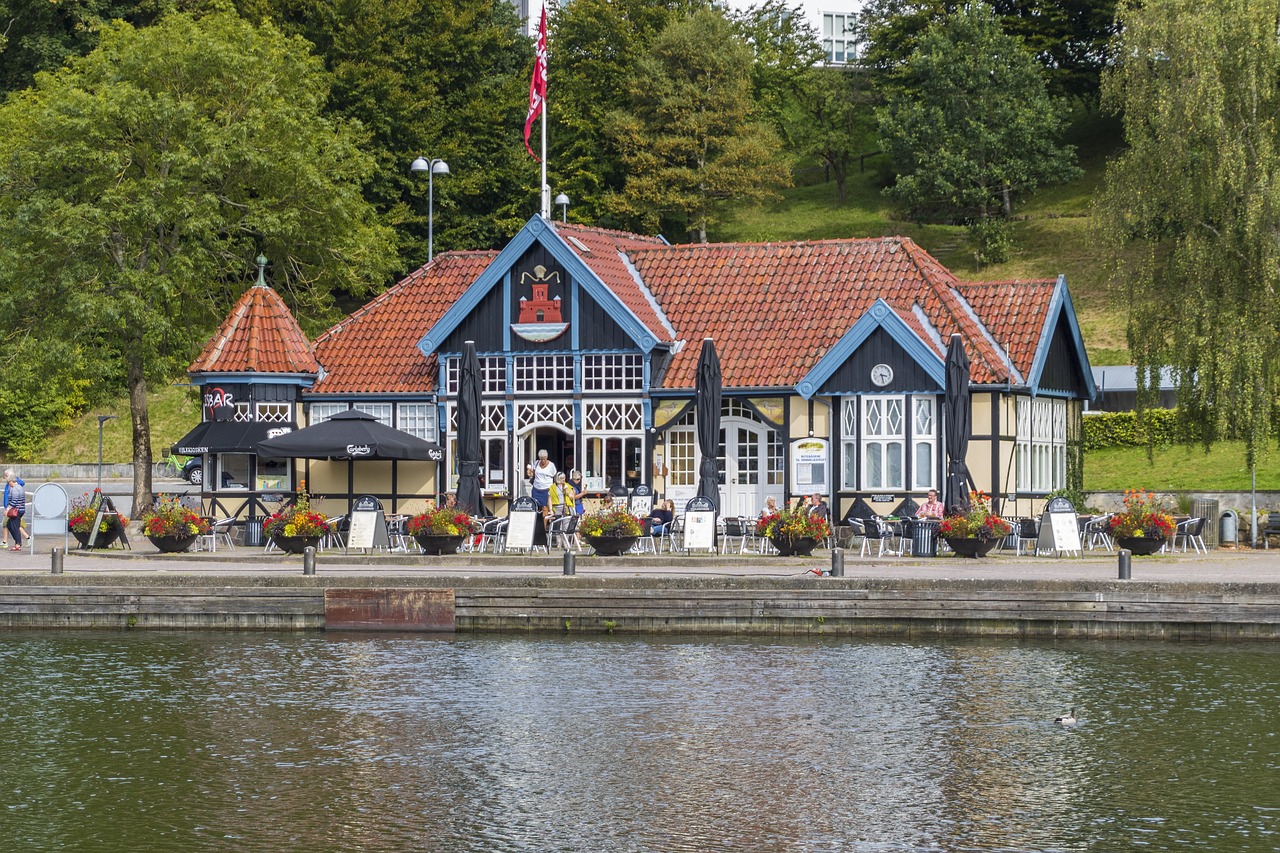 port  water  kiosk free photo