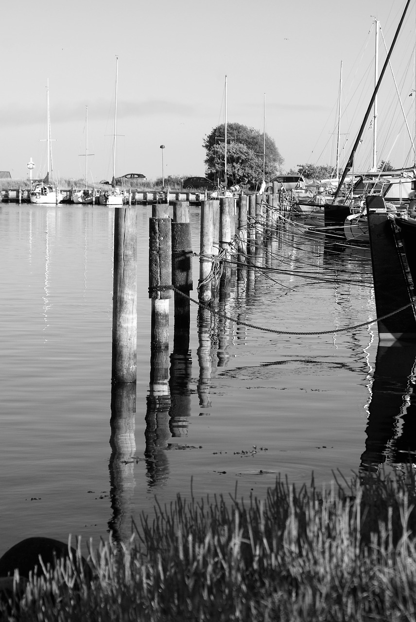 port  black  white free photo