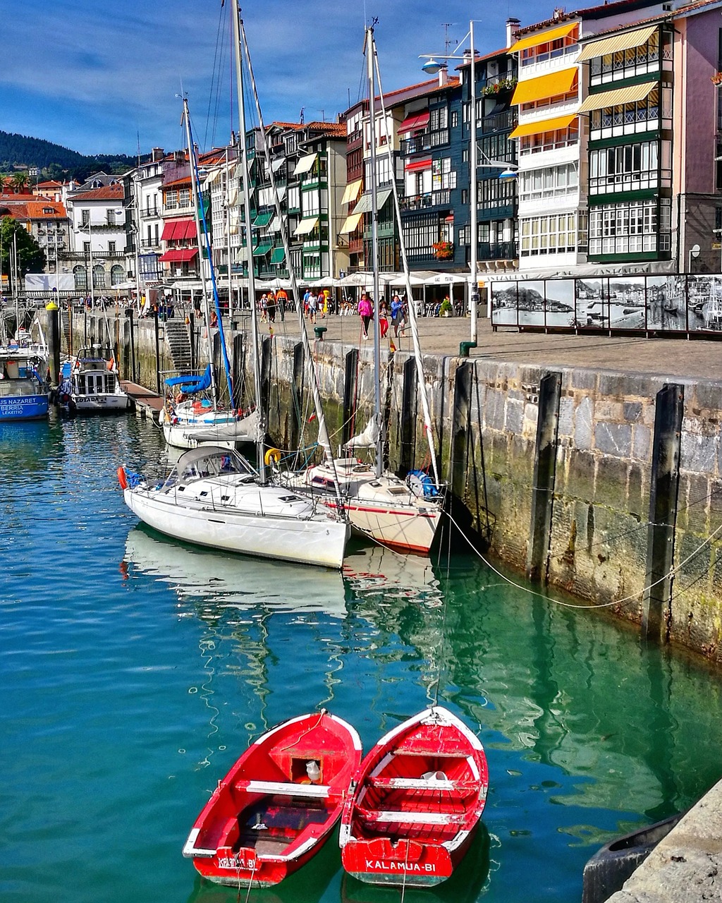 port  fishermen  boat free photo