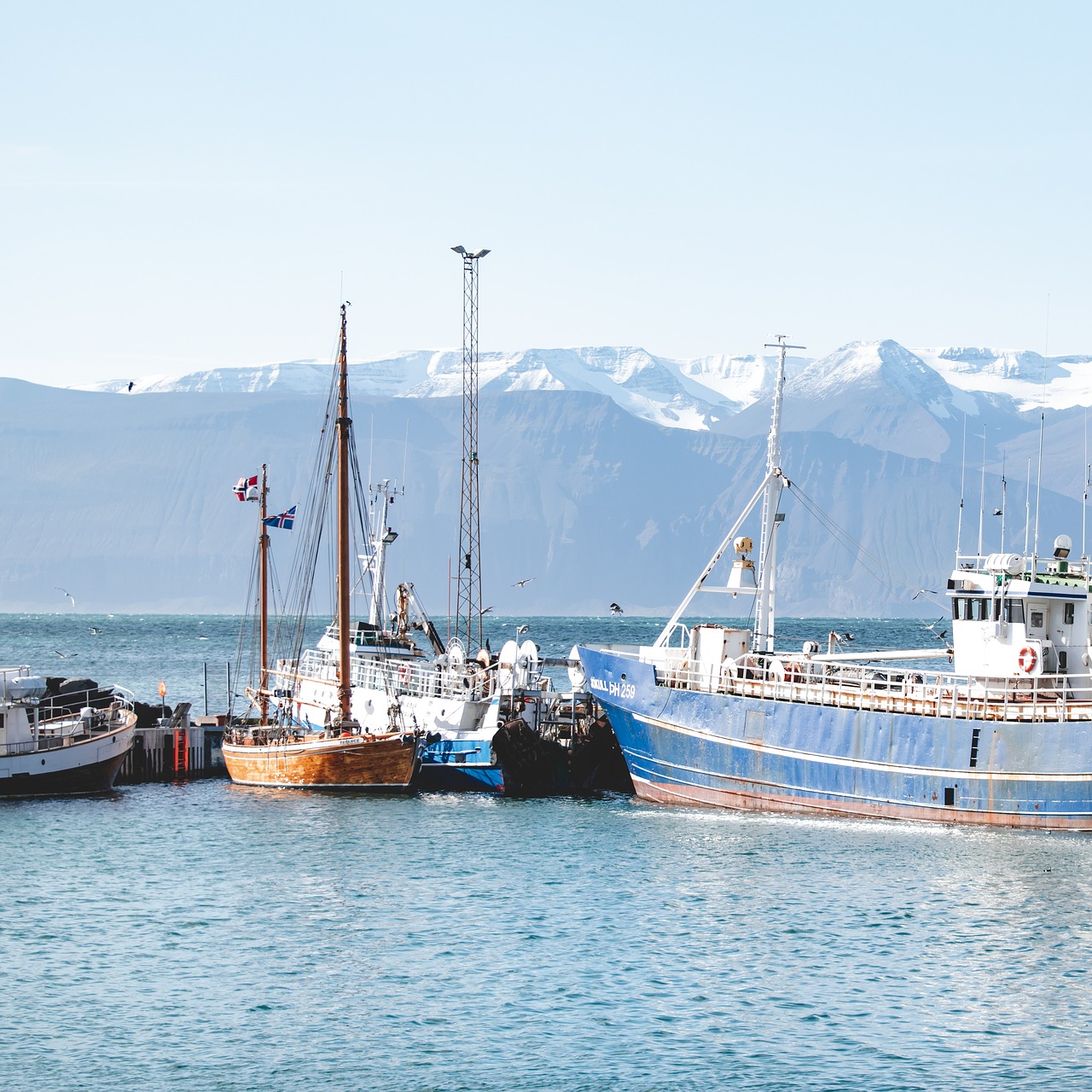 port  mountain  iceland free photo