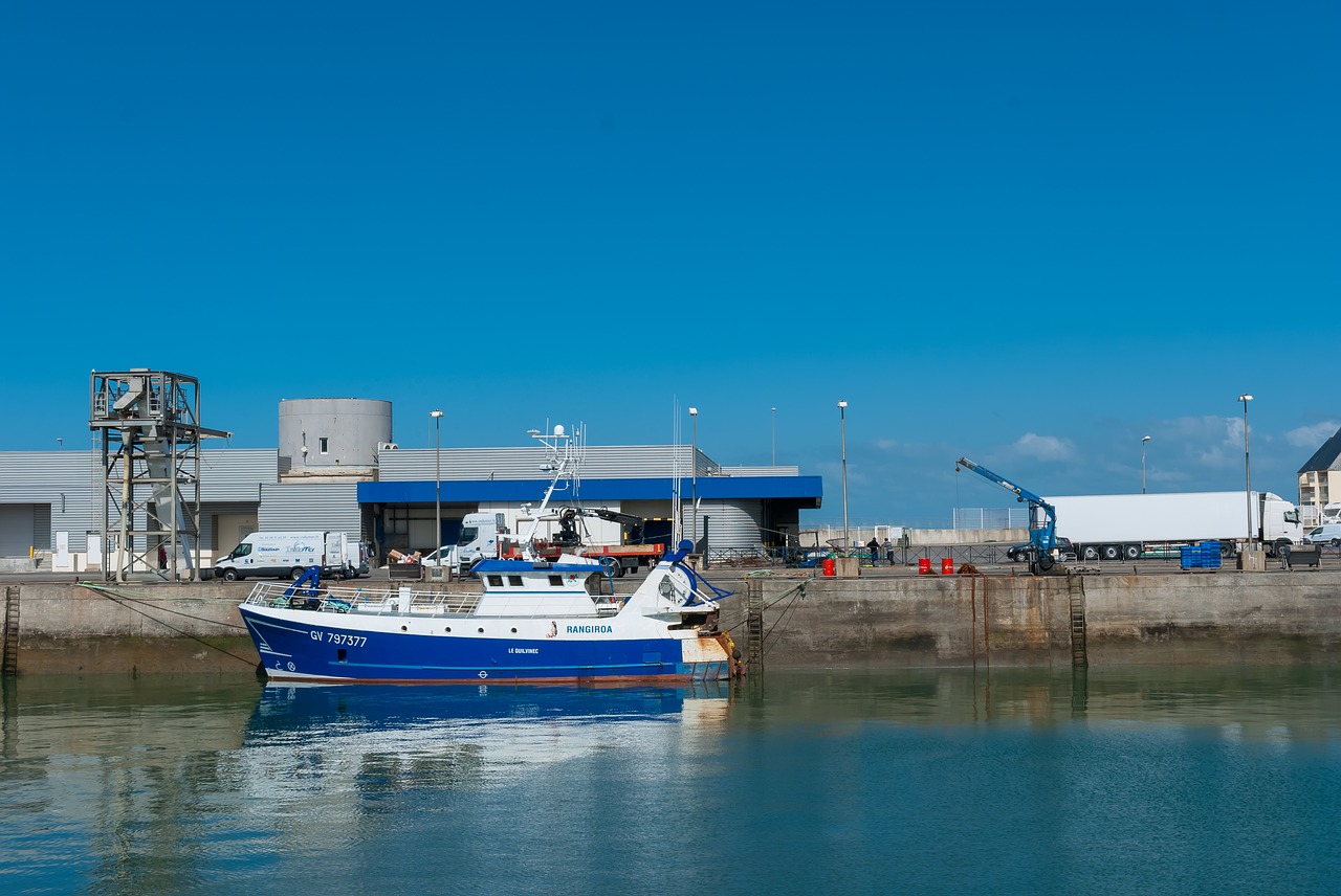 port  boat  wharf free photo