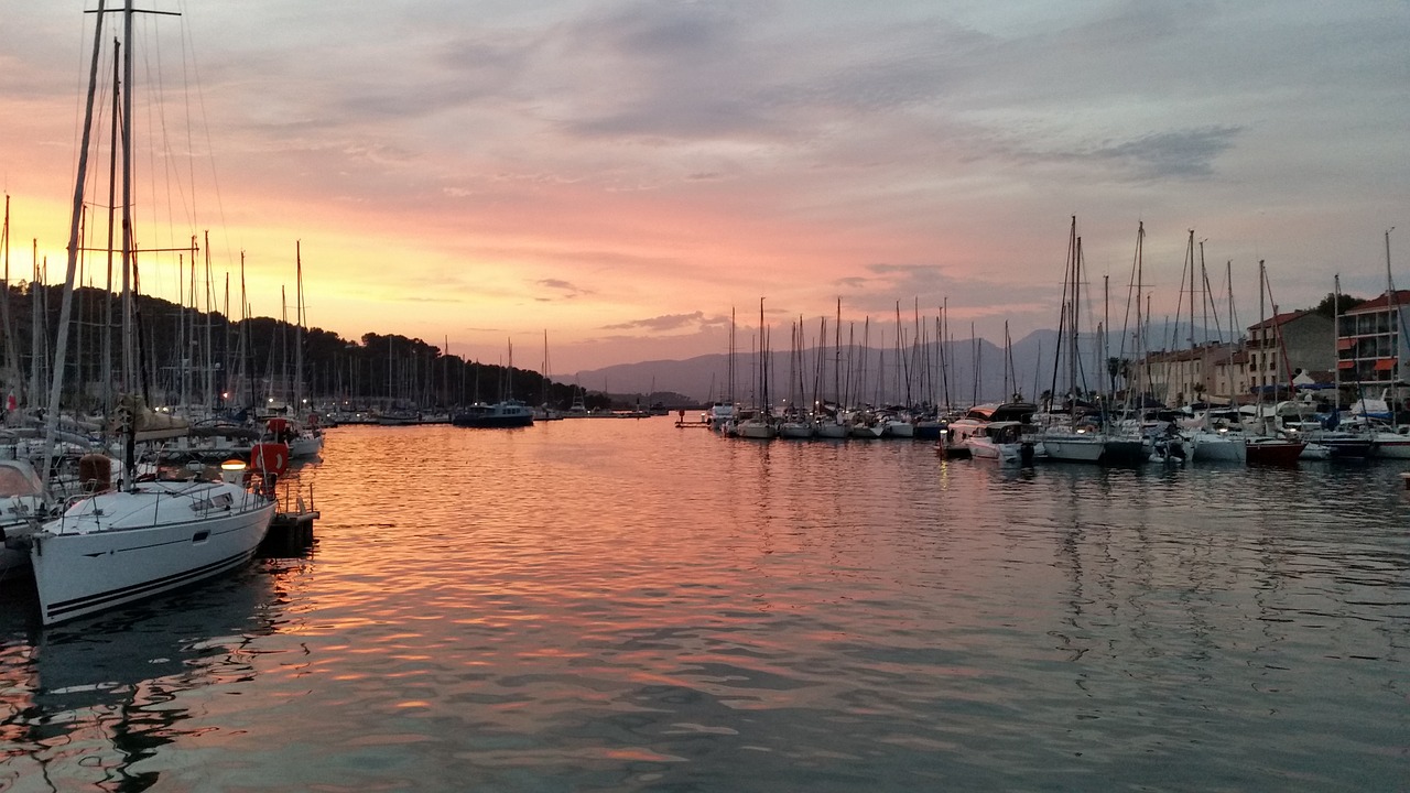 port  sea  boats free photo