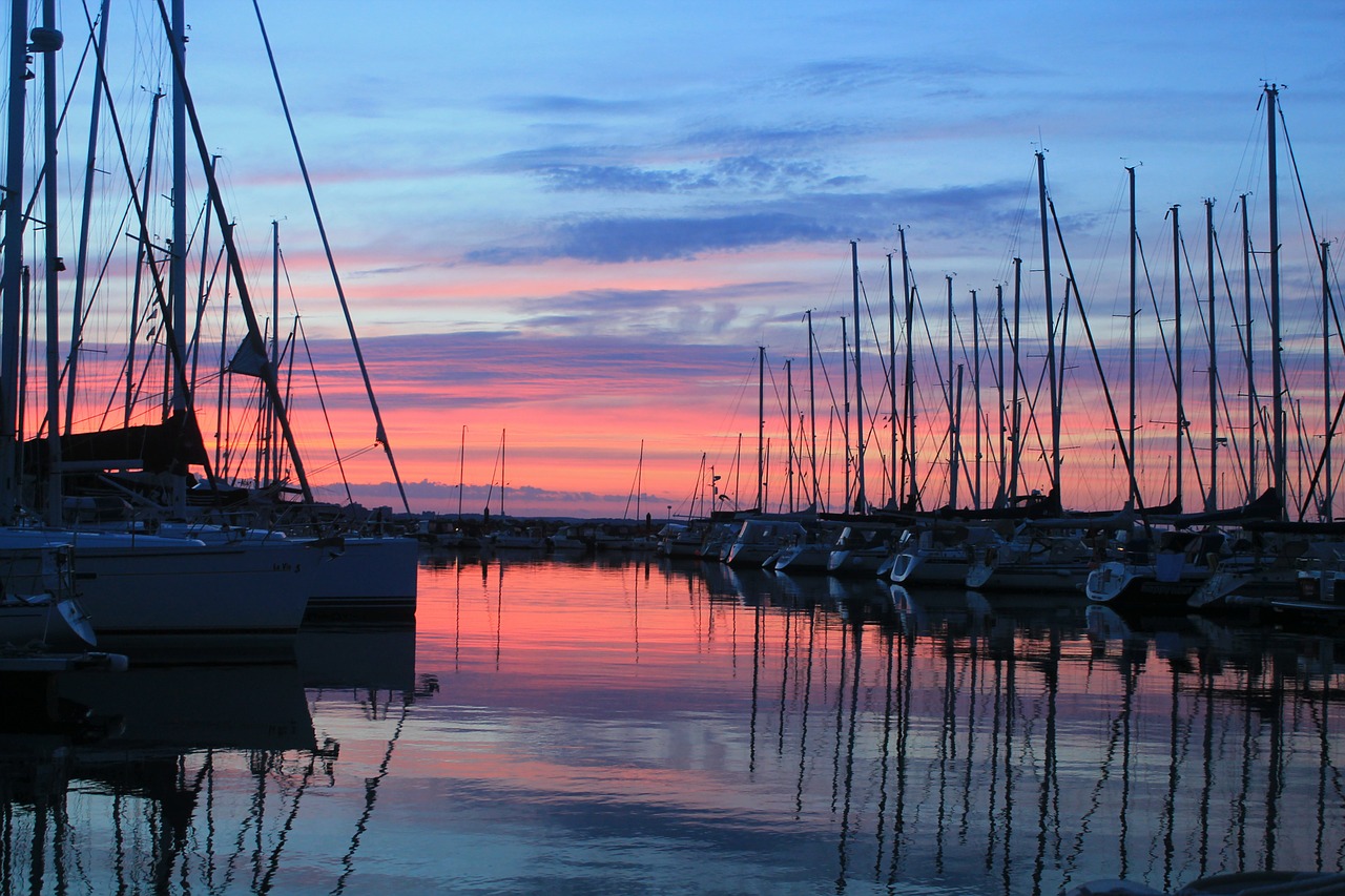 port boats ships free photo