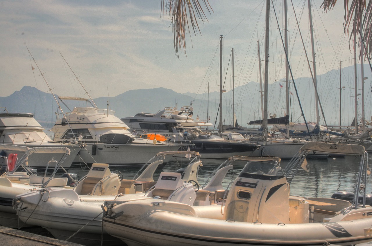 port boats sea free photo