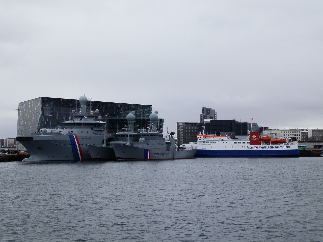 port boats iceland free photo