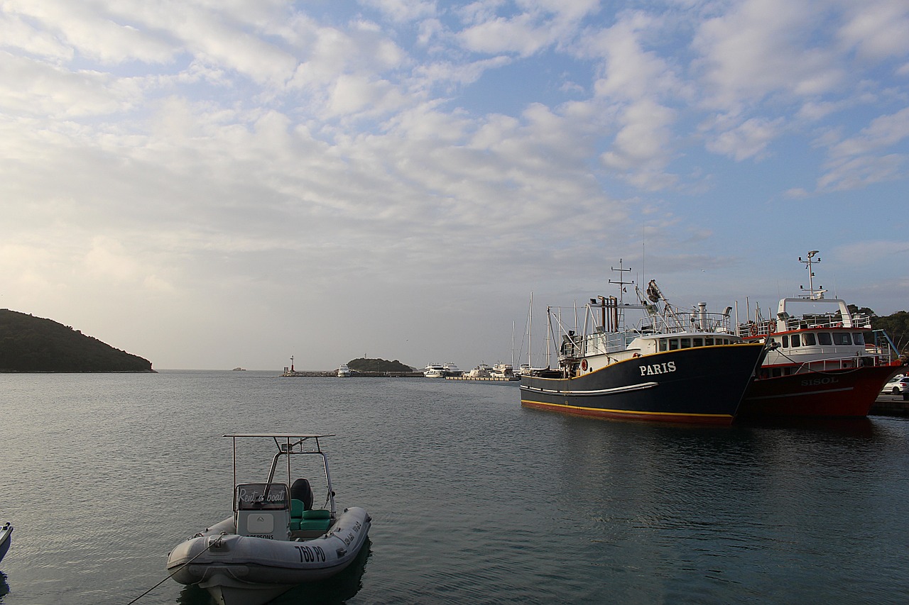 port fishing boats boats free photo