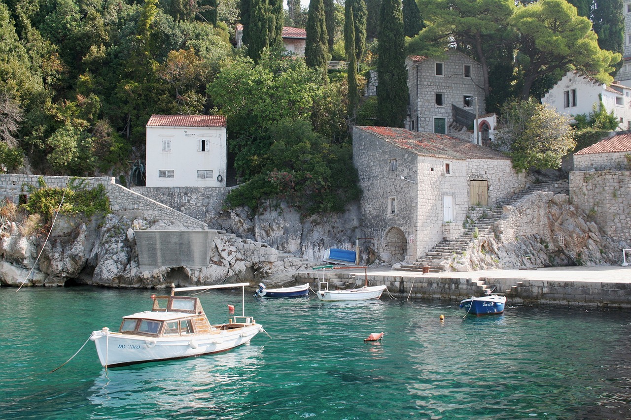 port boot croatia free photo