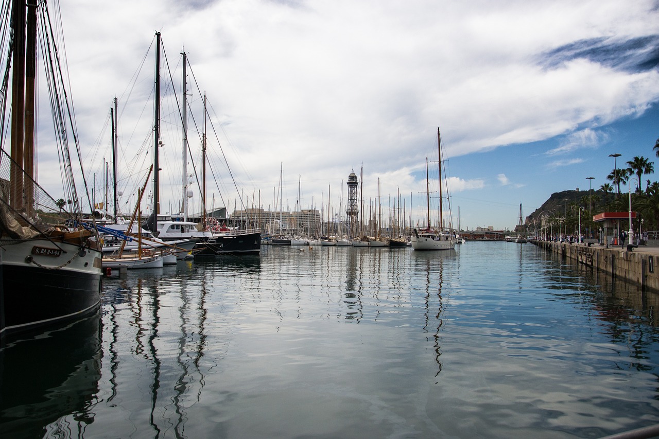 port ships sailing boats free photo