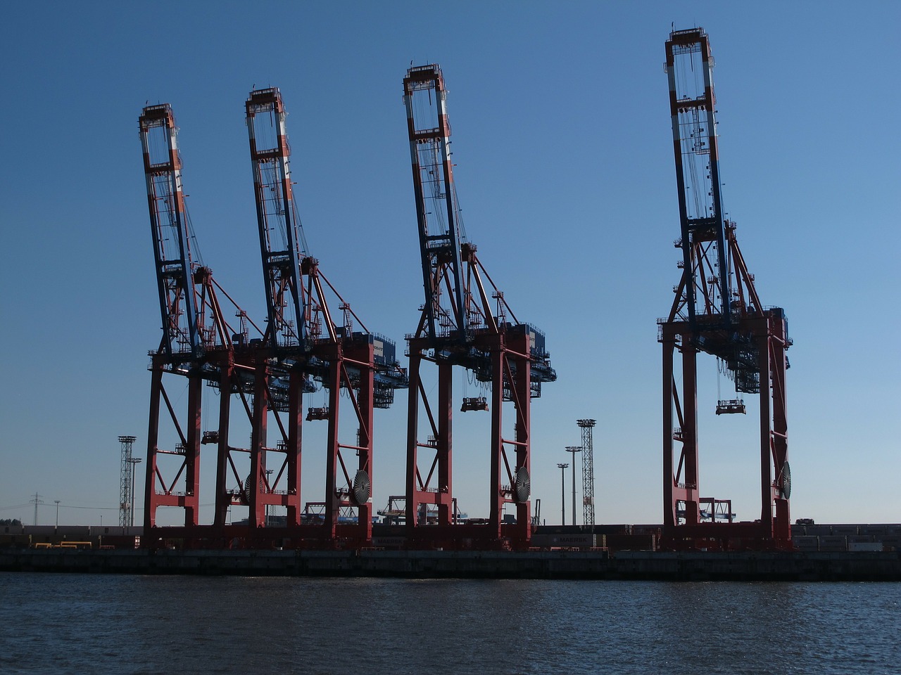 port cranes hamburg port free photo