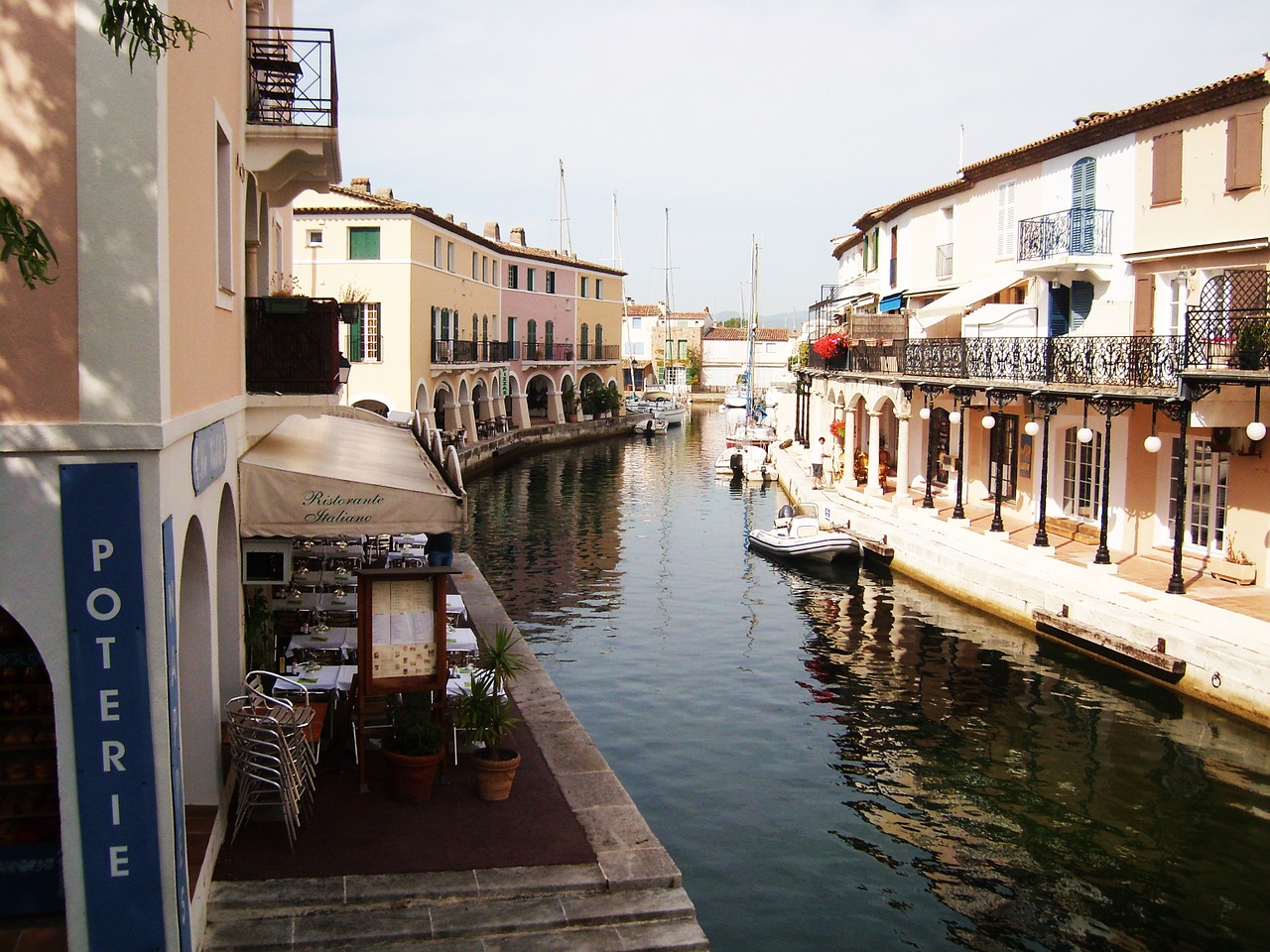 port-grimaud france channel free photo
