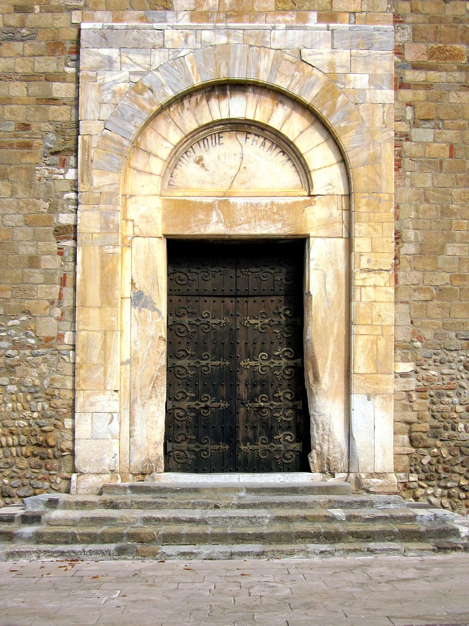 portal cathedral elne free photo