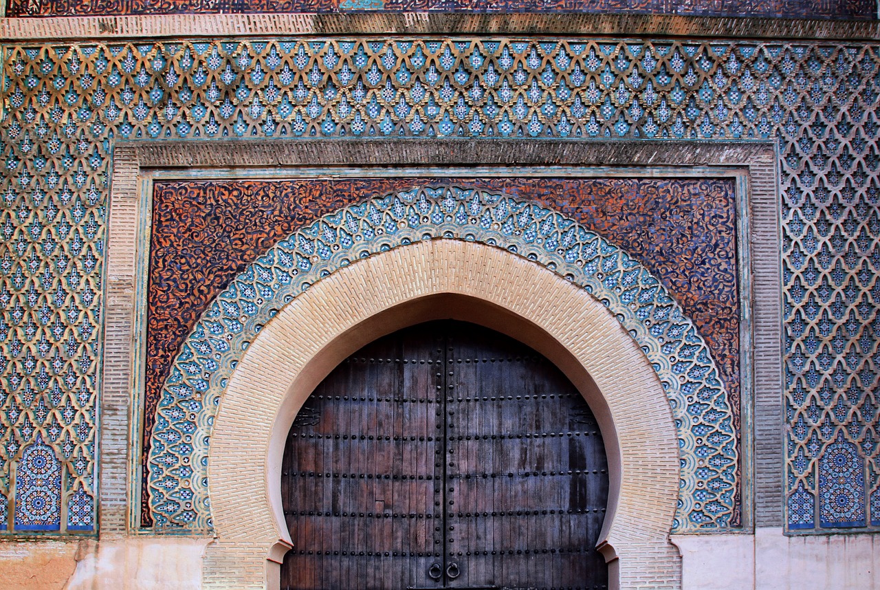 portal moroccan tiles free photo