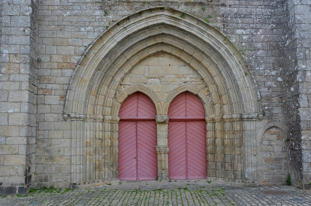 portal church of pont l'abbé  brittany france  doors free photo