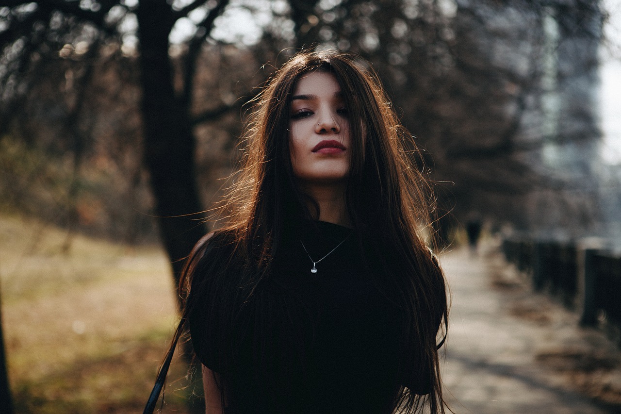 portrait girl in the black free photo