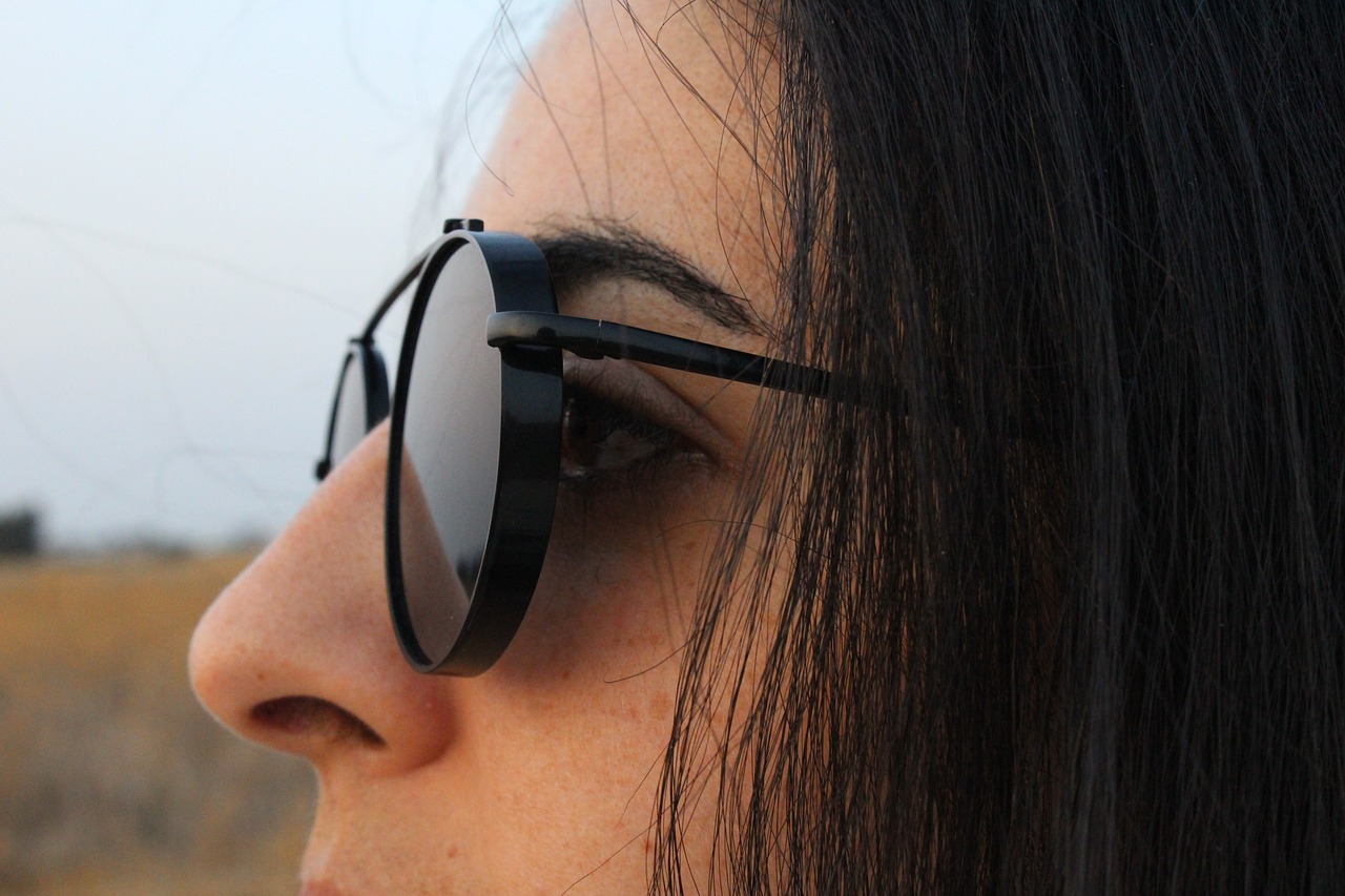 portrait sunglasses black free photo