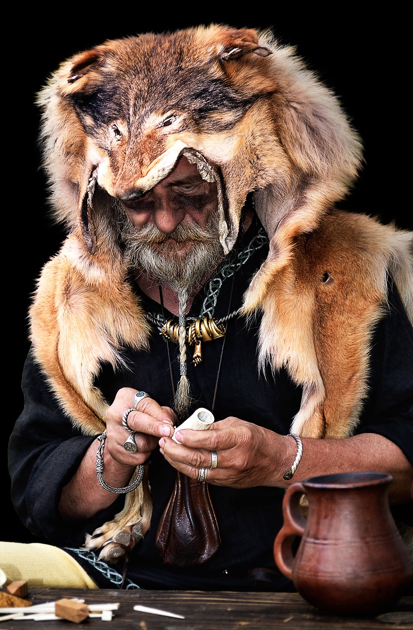 portrait grandfather carver free photo