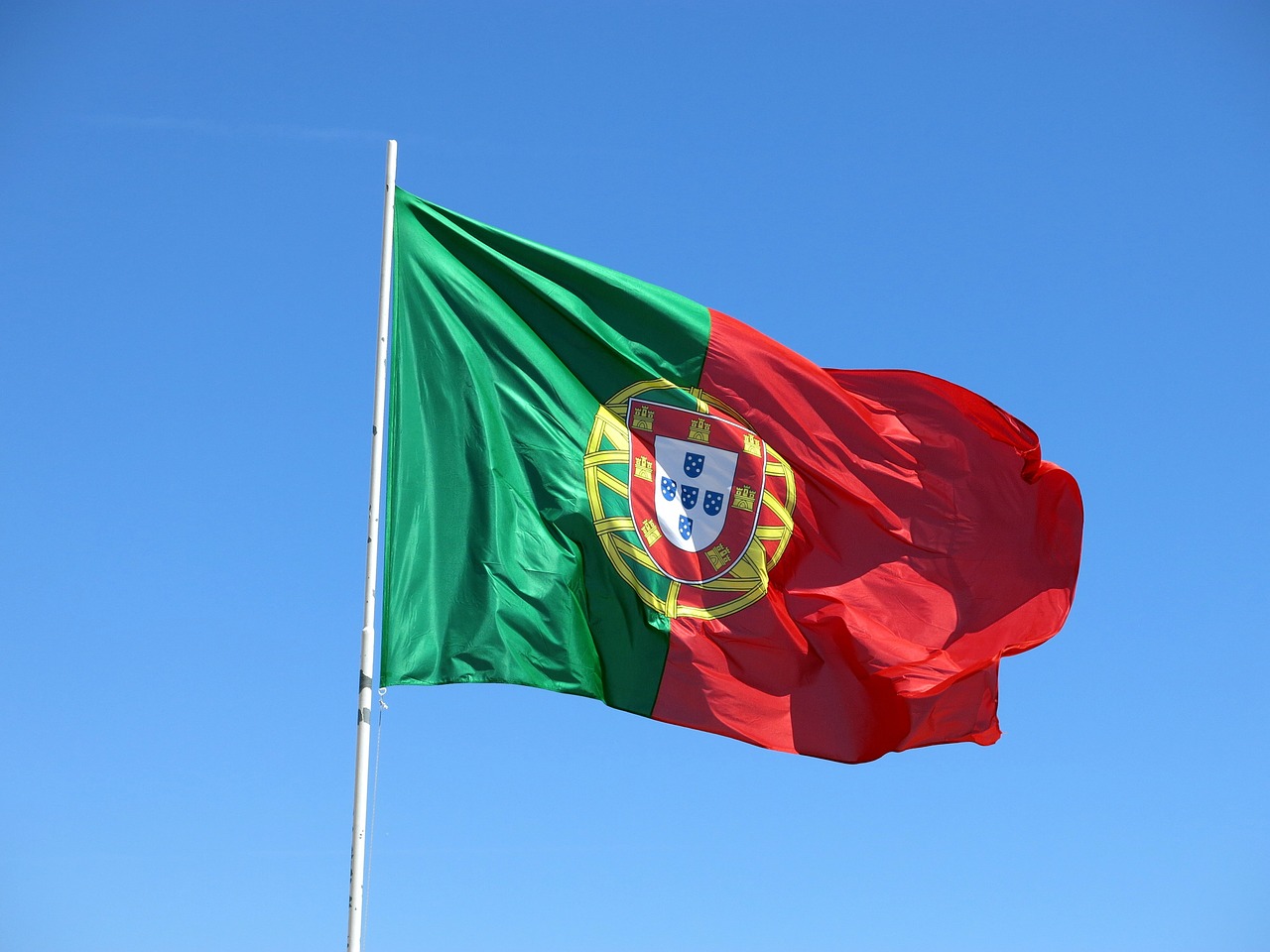 portugal flag wind free photo