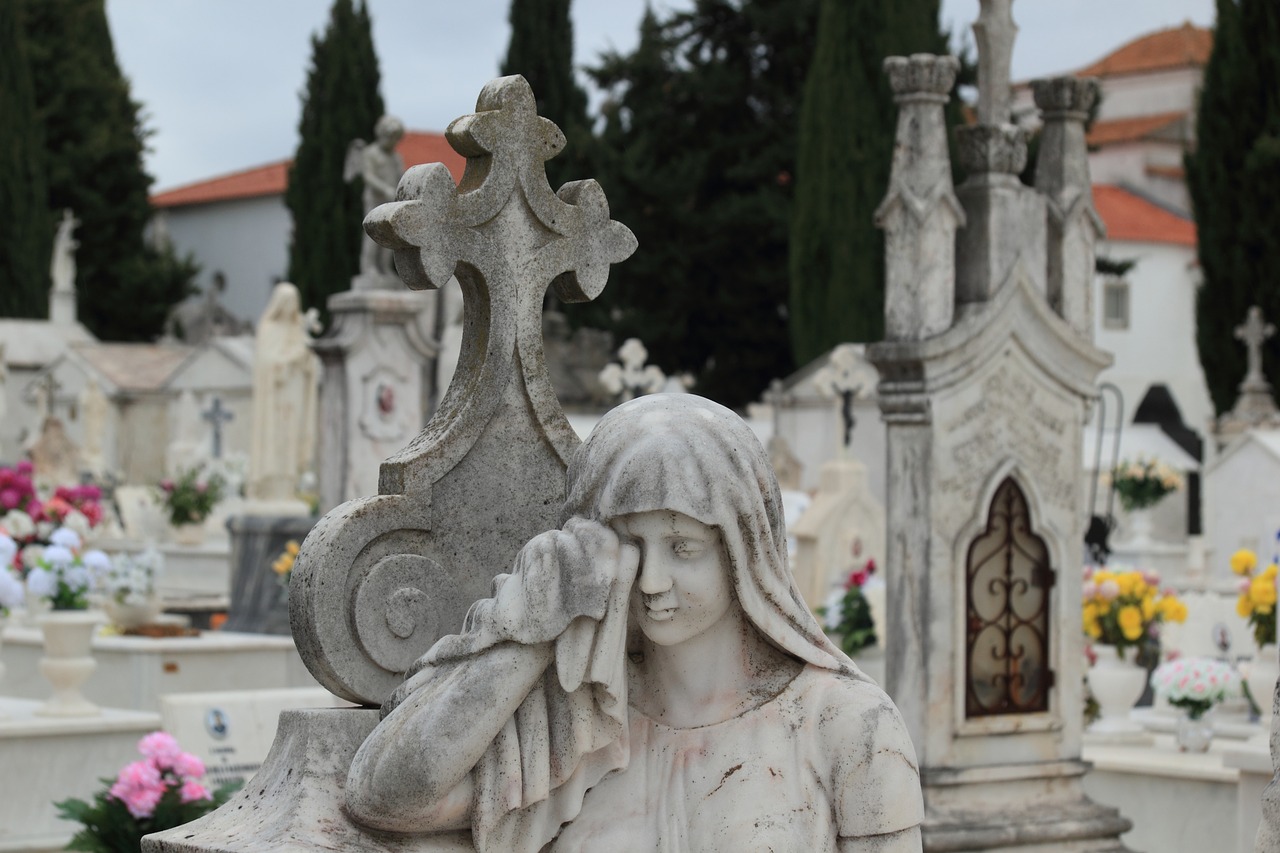 portugal evora cemetery free photo
