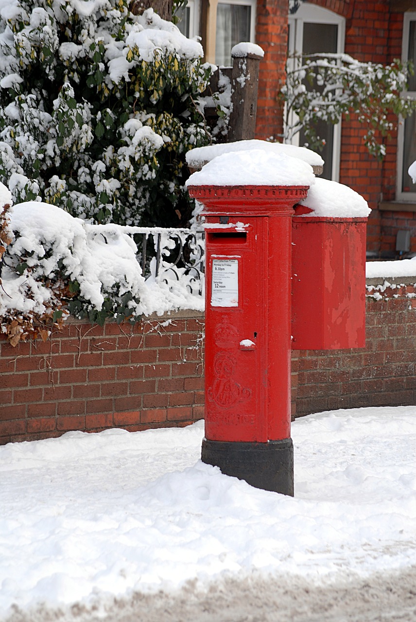 post box winter snow free photo