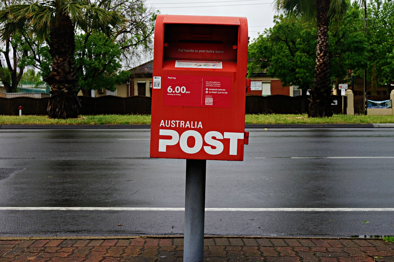 post box wet road mail free photo