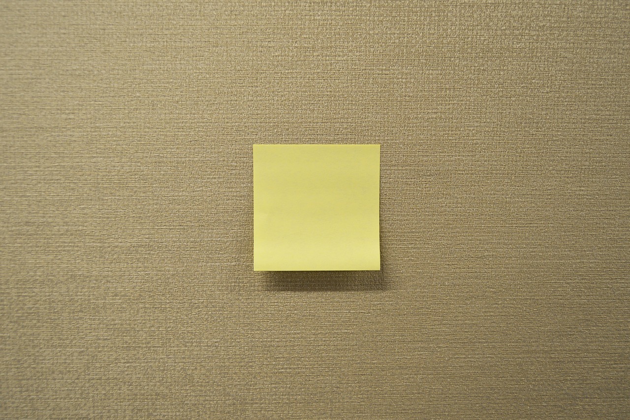 post-it note sticky note post-it free photo