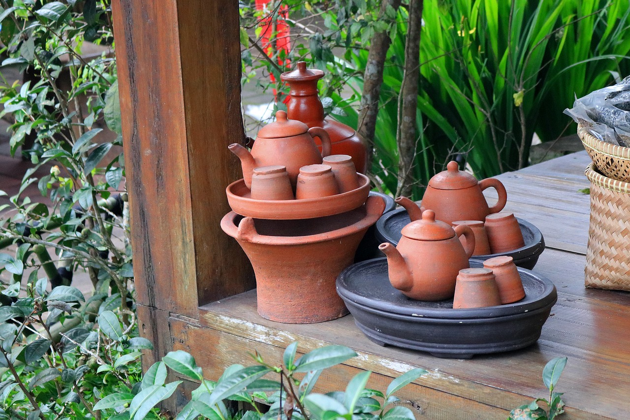 pot pottery garden free photo