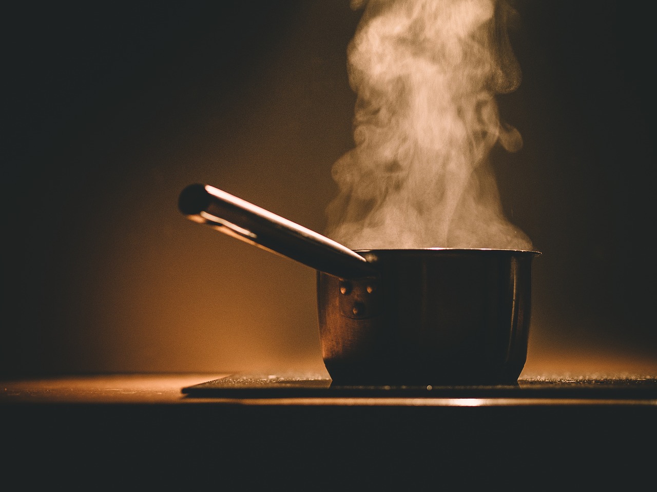 pot steaming hot free photo