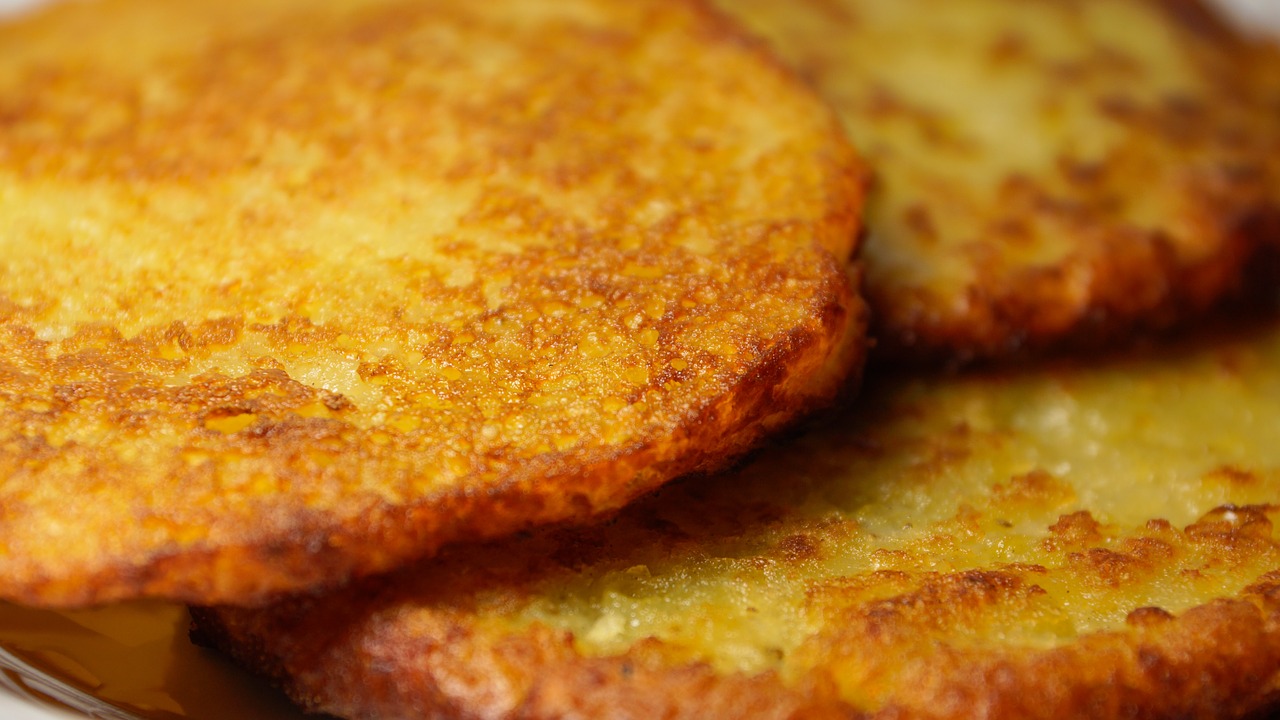 potato pancakes latkes food free photo