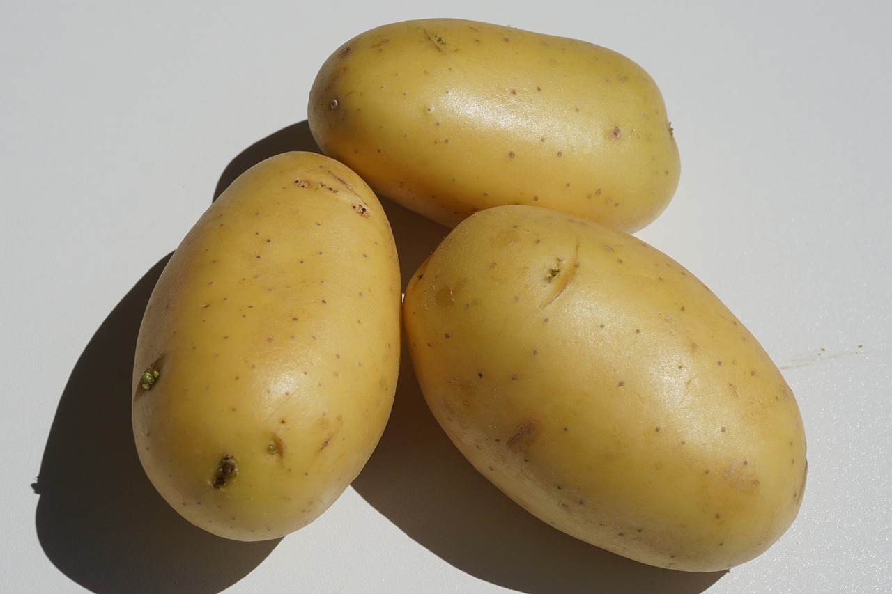 potatoes vegetables food free photo