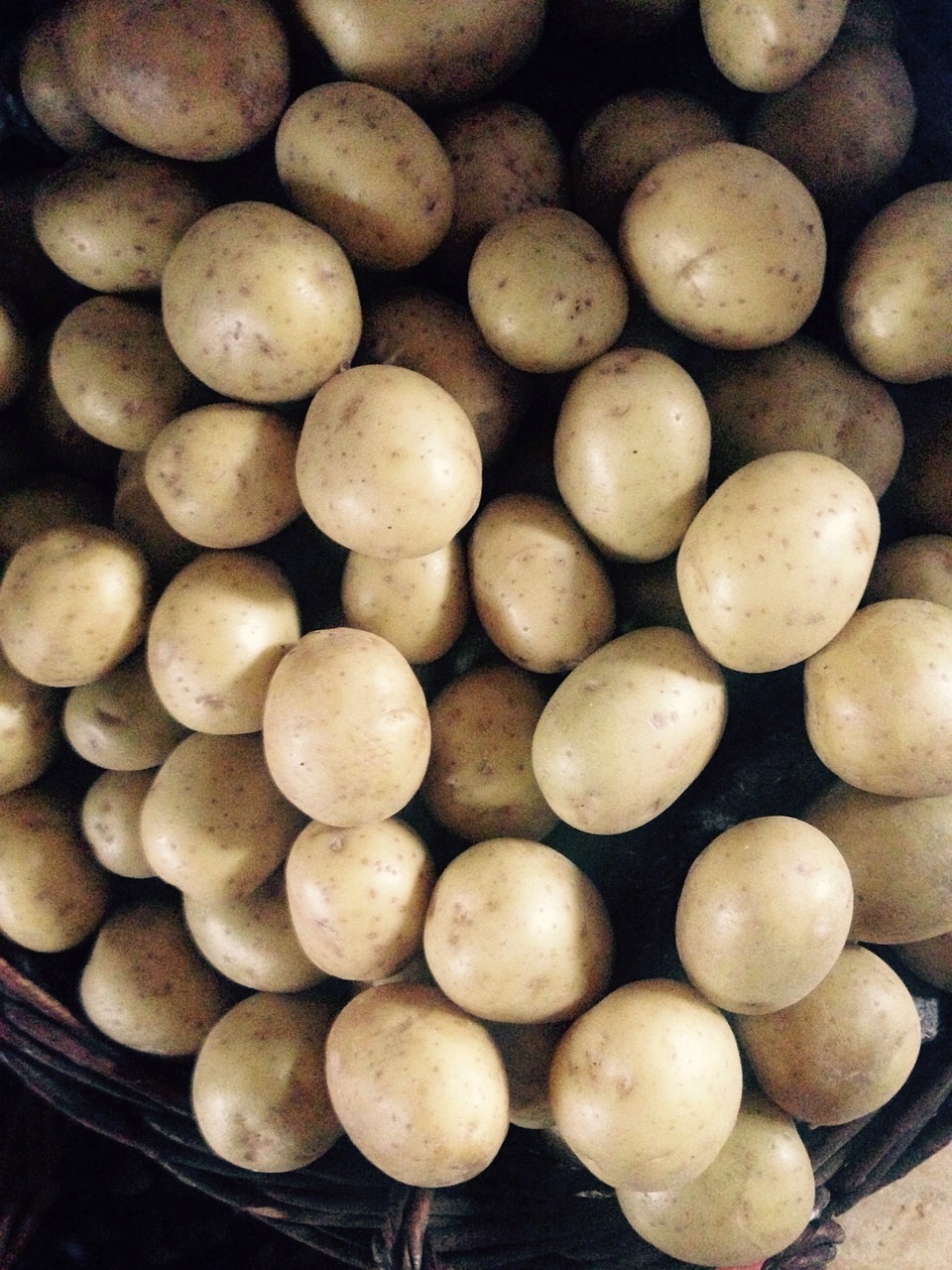 potatoes eat vegetables free photo