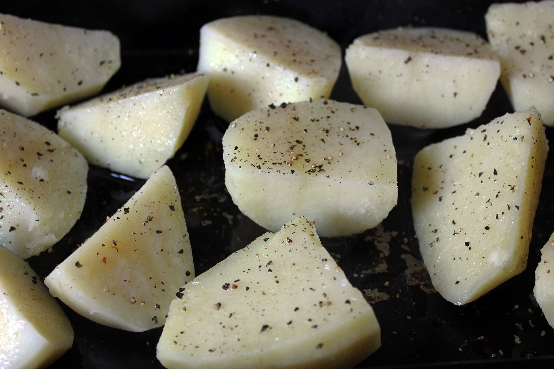 potato potatoes roast potatoes free photo