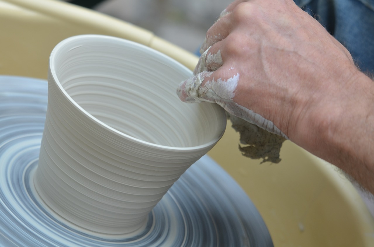 potters hub craft free photo