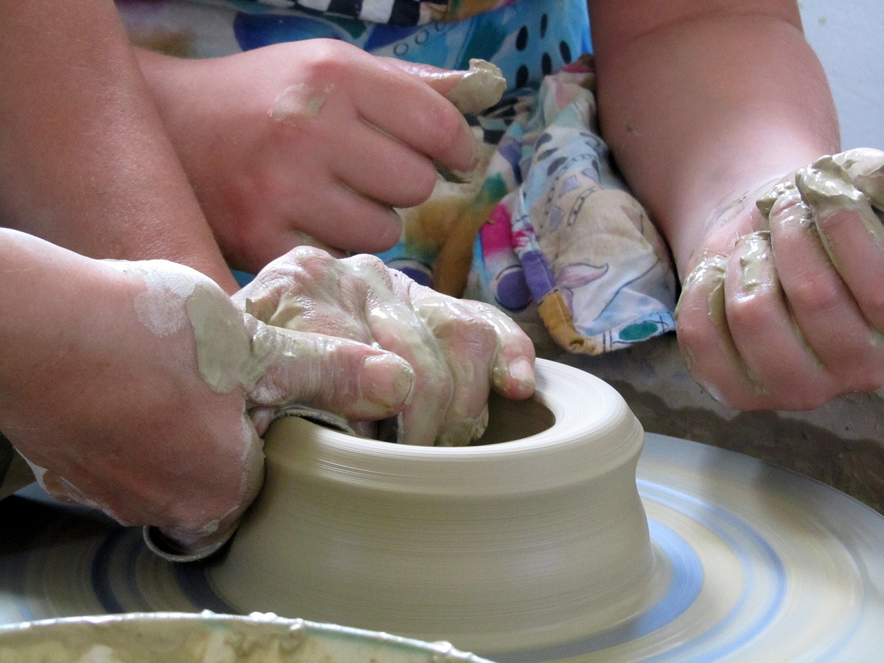 pottery kitchen utensils potter's wheel free photo