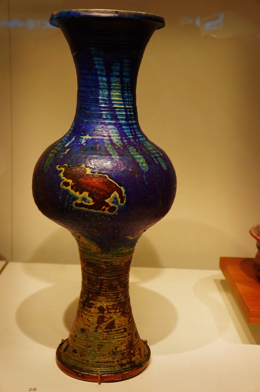 pottery vase blue free photo