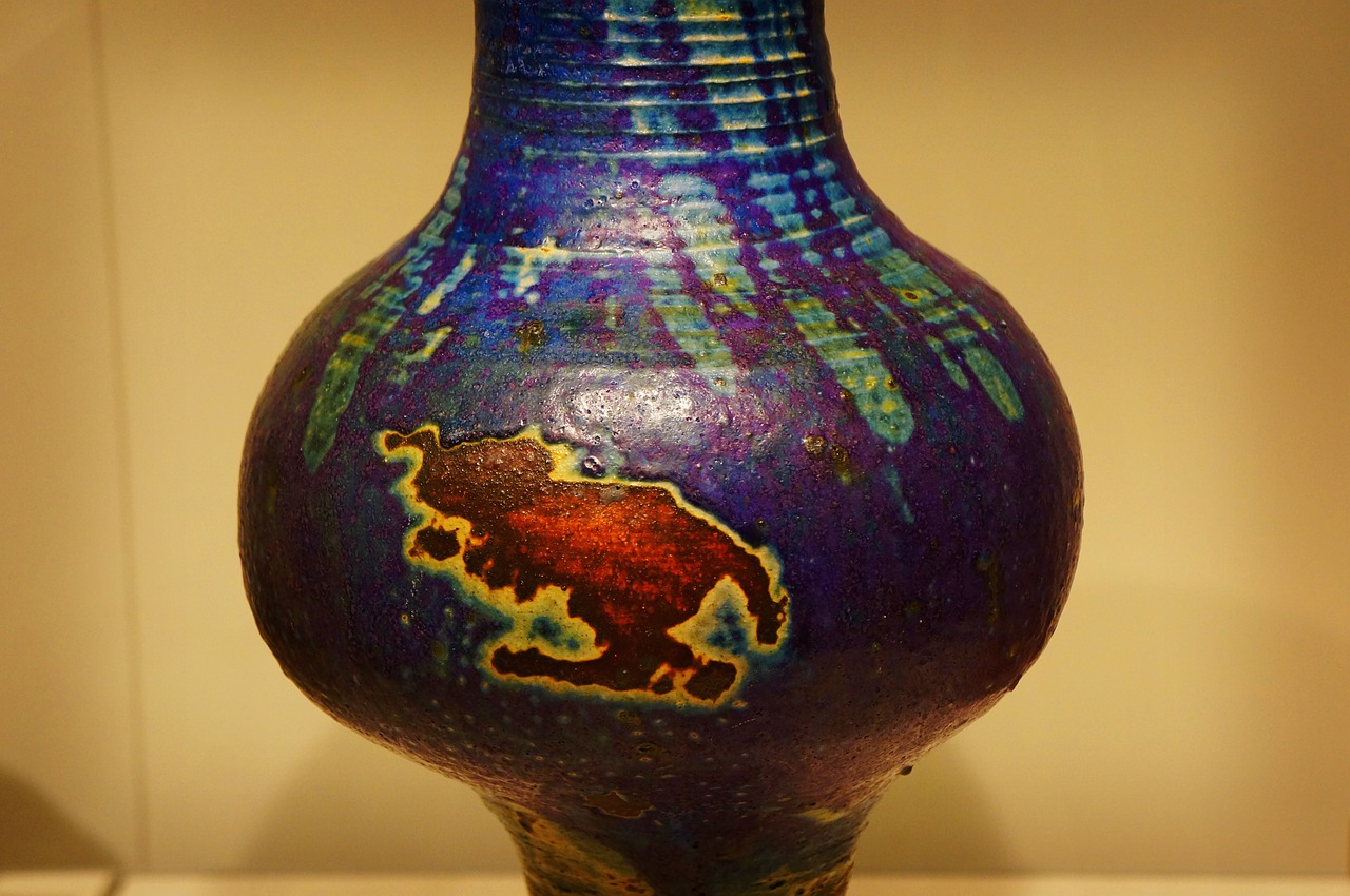 pottery vase blue free photo