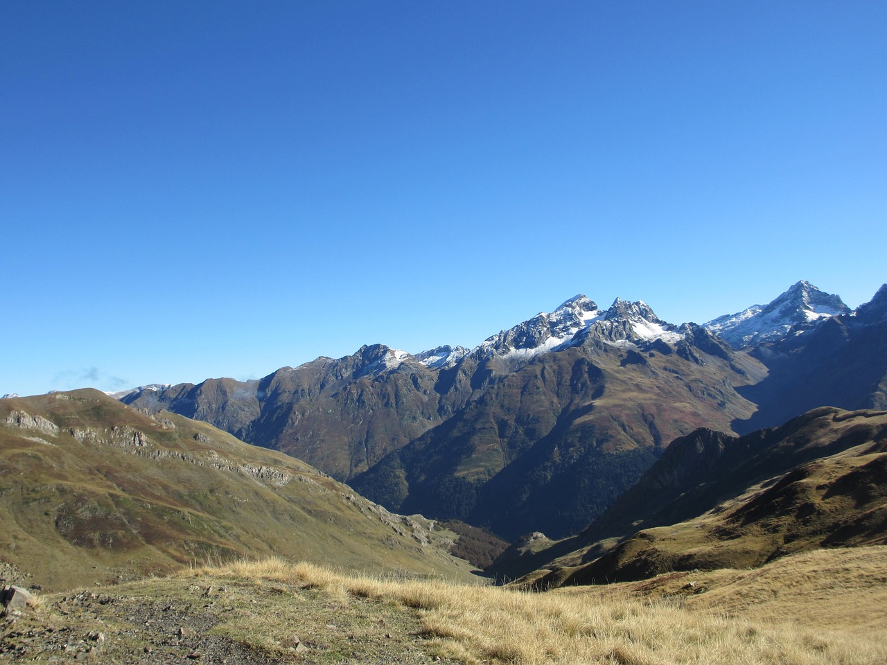 pourtalet  pyrénées  mountain free photo