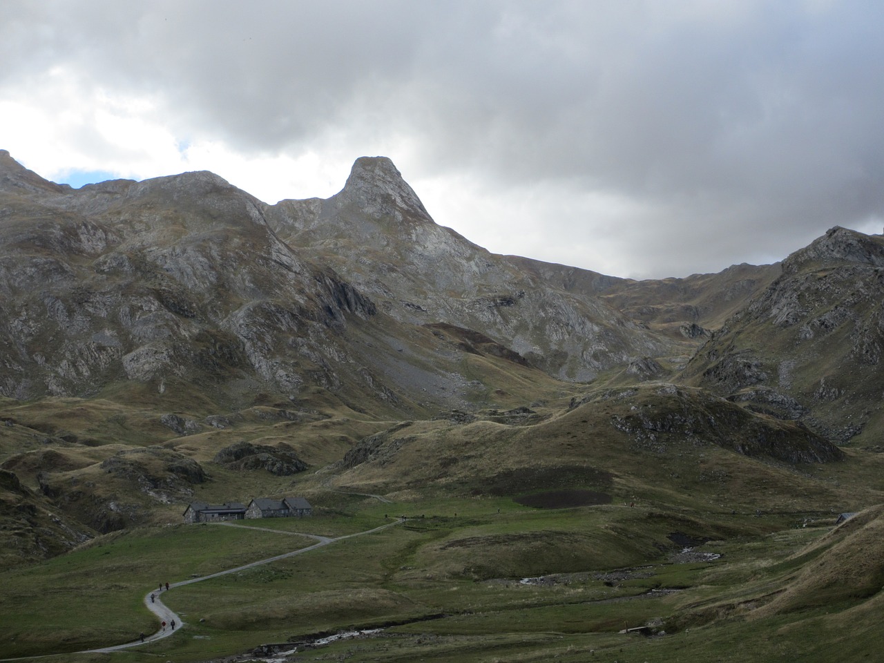 pourtalet  pyrénées  mountain free photo