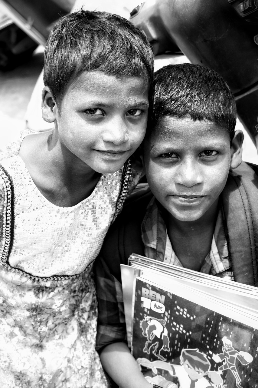poverty monochrome india free photo