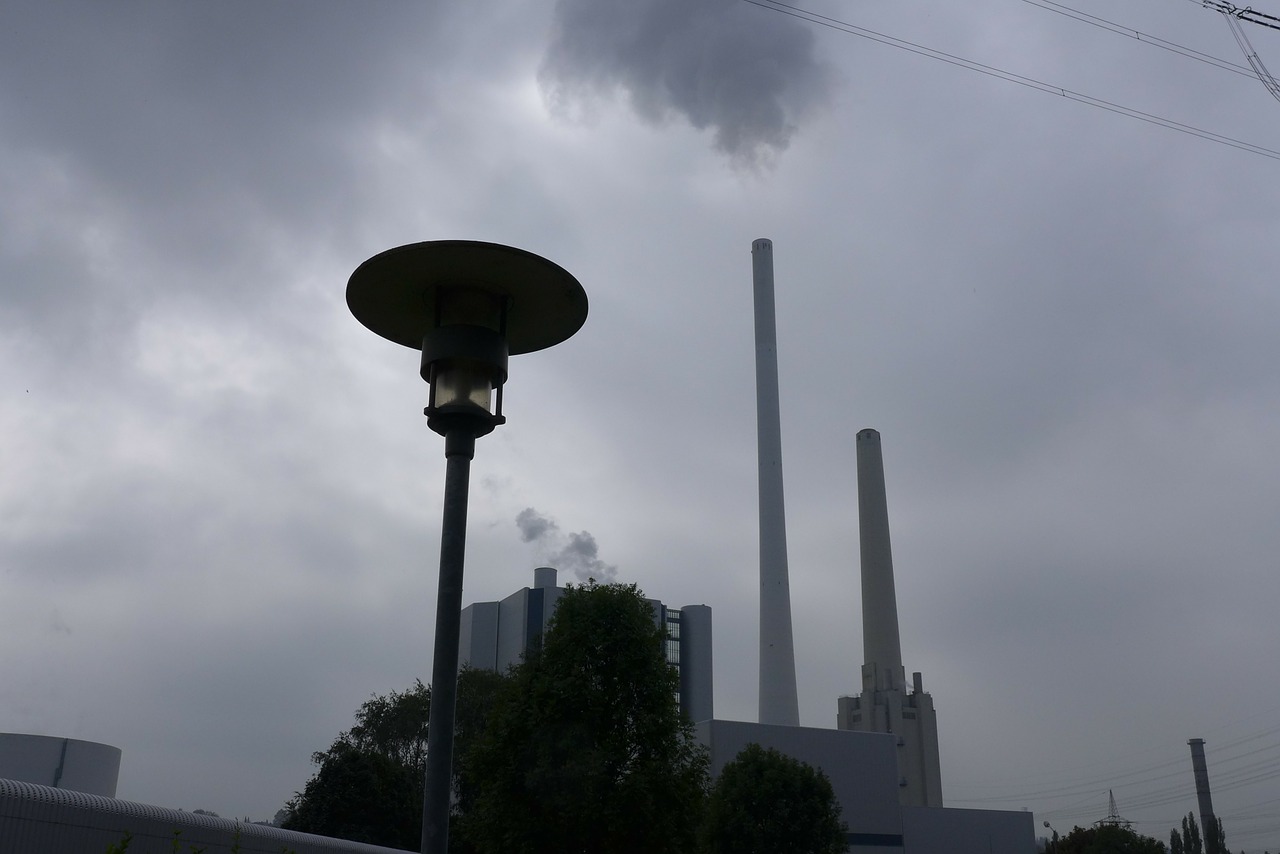 power plant carbon emission free photo