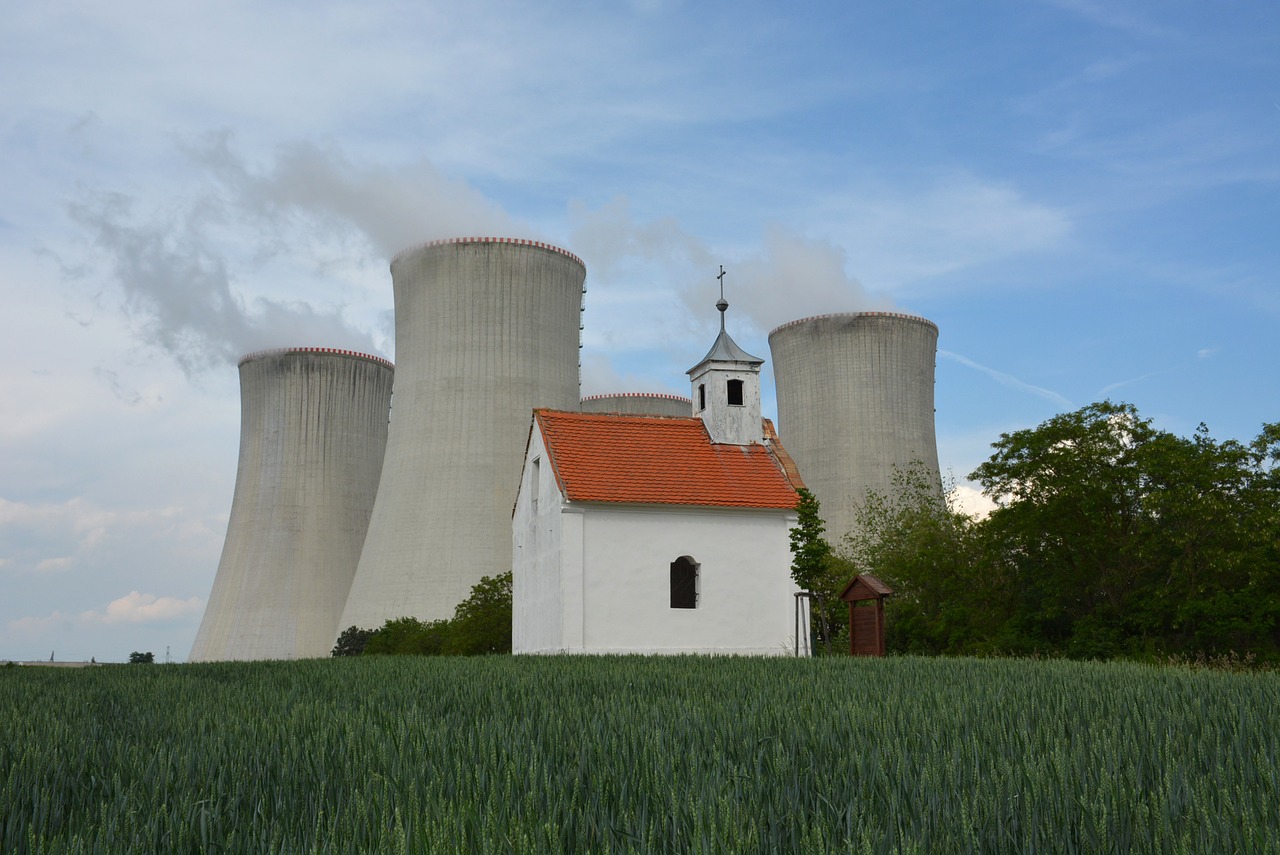 power station  chapel  nature free photo