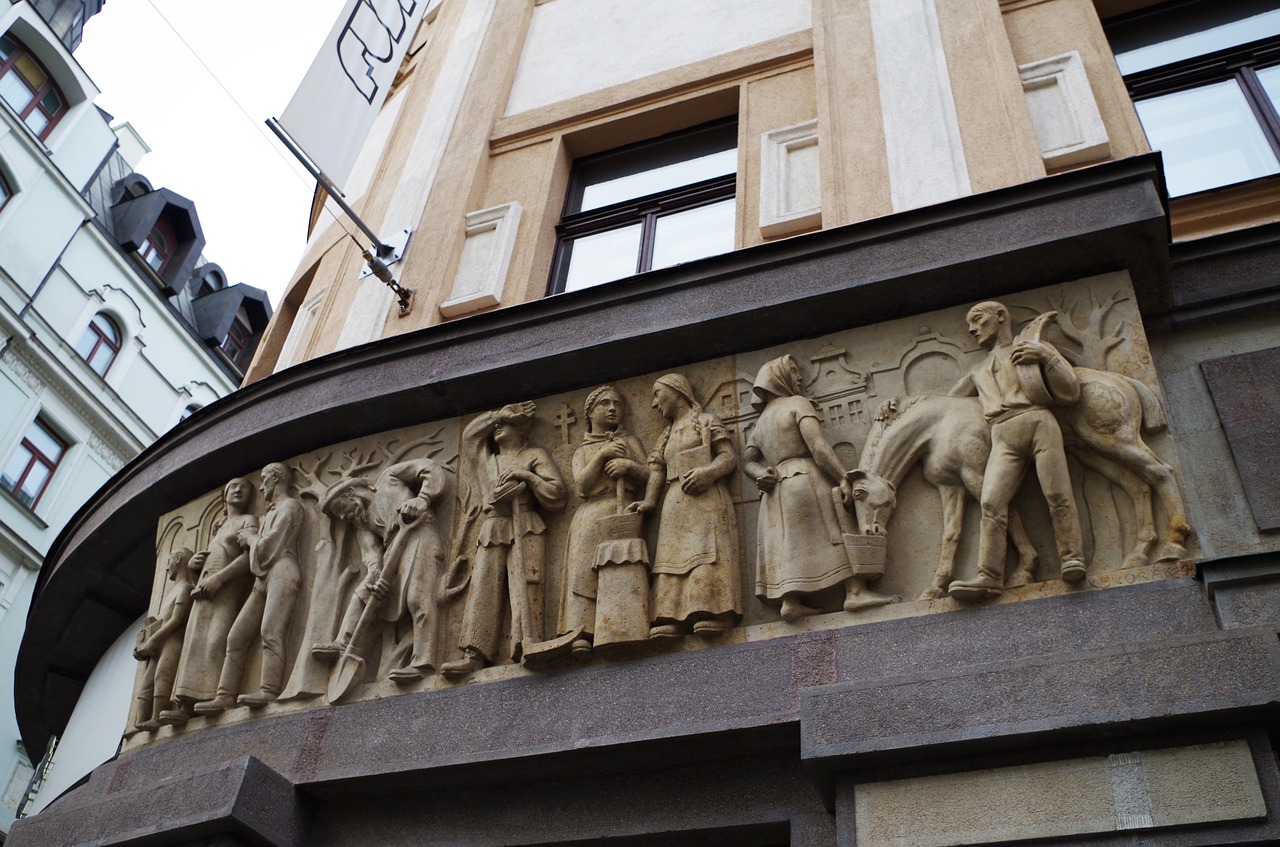 prague building ornament free photo