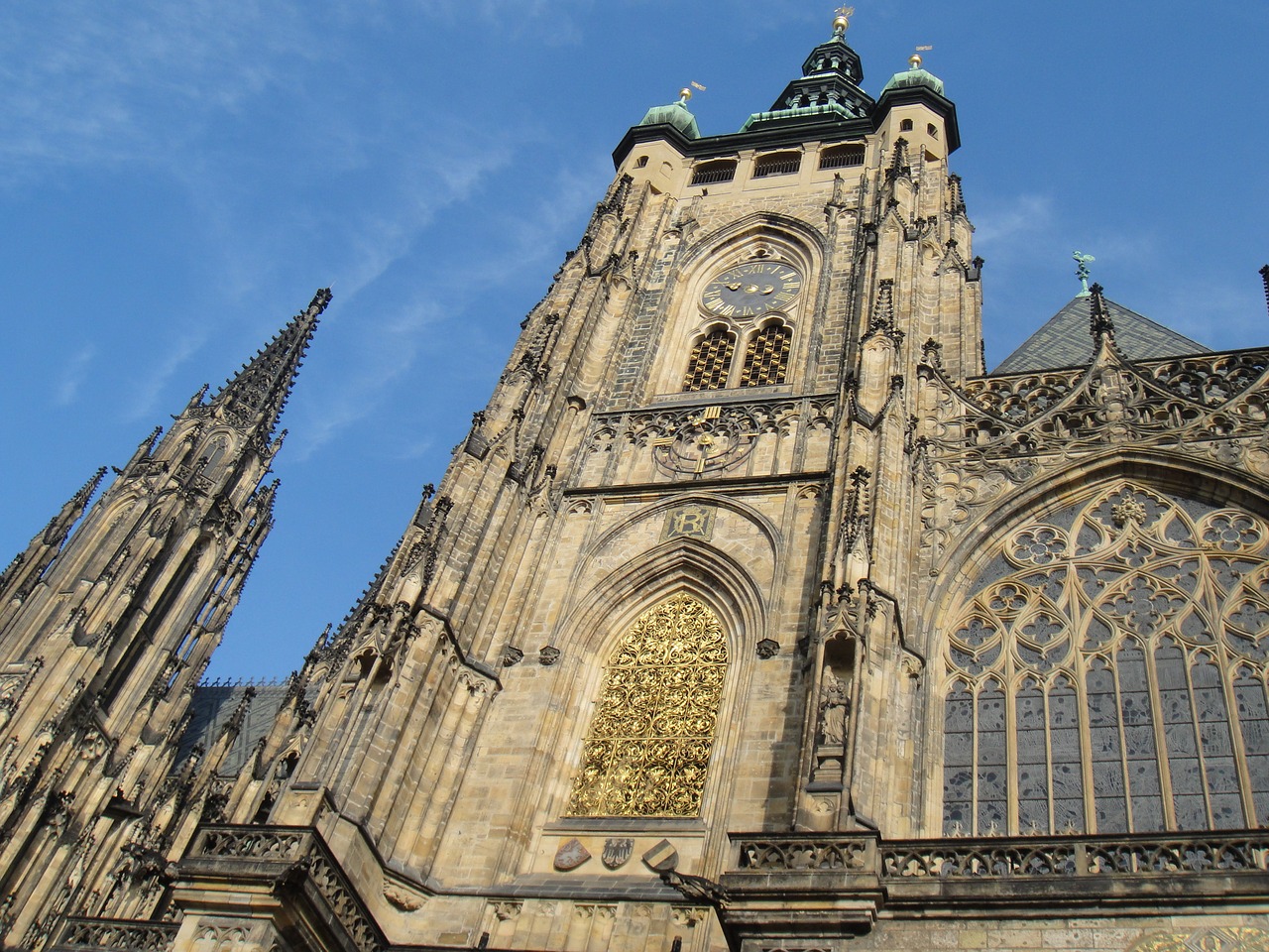 prague st vitus cathedral cathedral free photo