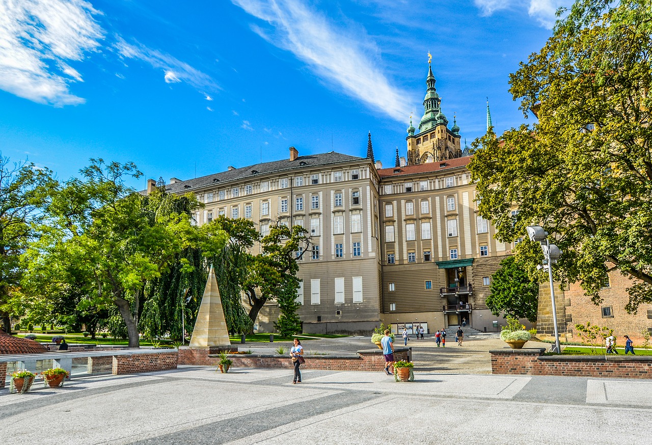 prague castle tower free photo