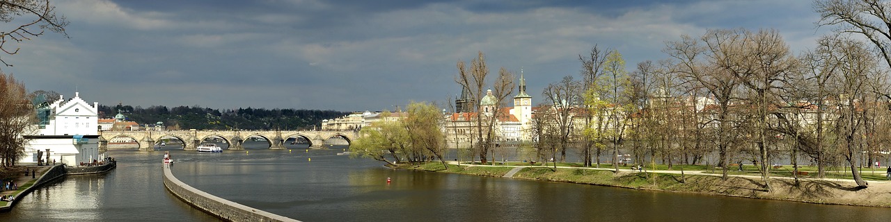 prague praha spring free photo