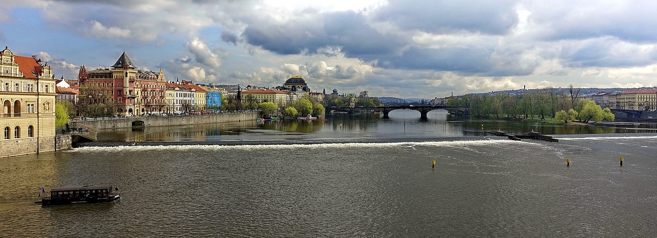 prague river bridge free photo